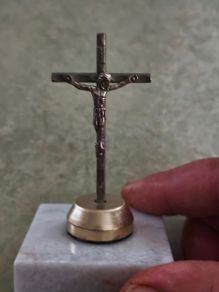 Antique Small Crucifix INRI Cross Vintage Jesus Statue Chirstian on marble plinth.