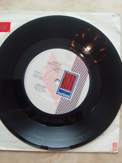 Aslan 7" (Signed) - Loving Me Lately