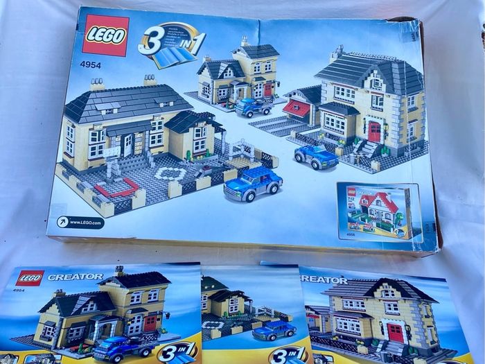 Lego Creator 3 in 1 Model Town House 4954 PRICE DROP