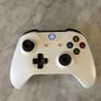 Official Xbox Wireless Controller (Robot White) - Bluetooth Model 1708 Image 5