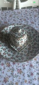 Nicholas Mosse Irish Rose Lidded Jar and Heart Plate