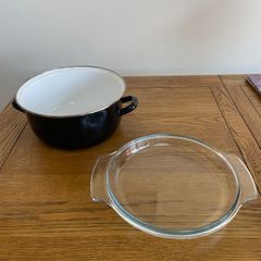 5L casserole pot with Pyrex lid