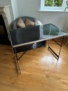 2 Lightweight Folding Tables.