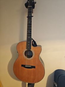 Electro-acoustic guitar for sale: PRS PRS SE A60E