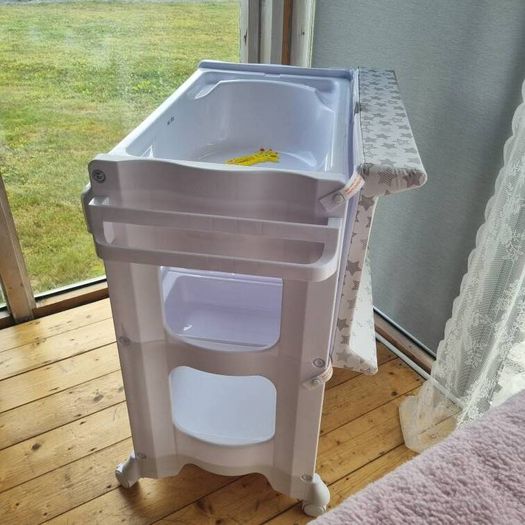 Baby Changing Unit with Bath - Like New