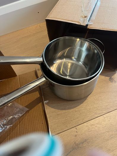 NEW Meyer Professional Stainless Steel pots with Lids 2 Pans