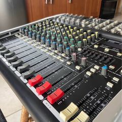 KAM KMD14.2 14-Channel PA Mixer w/ Built-In FX