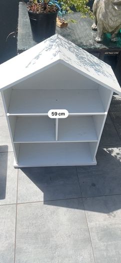 kids bookshelf