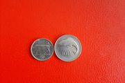 2000 Irish 5p and 10p