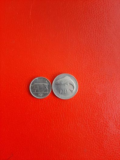 2000 Irish 5p and 10p