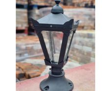 Pier Cap Light Cast Iron CH-R-LHO1-BASE