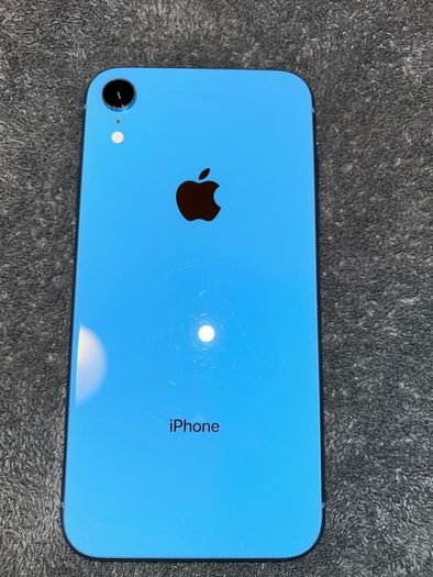 iPhone XR unlocked