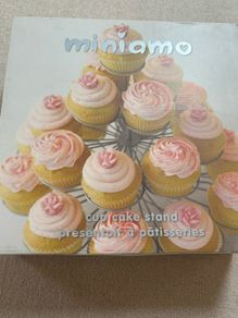 Cupcake stand