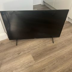 NordMende 42" Smart TV