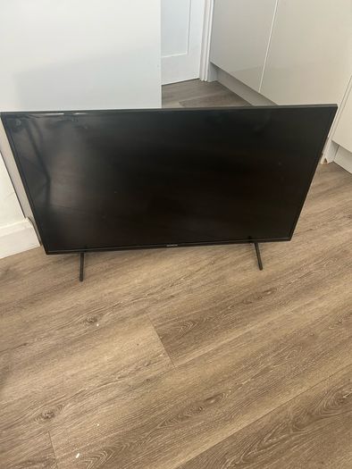 NordMende 42" Smart TV