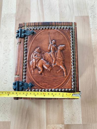 wooden wood book case storage case gift present box embossed Don Quixote