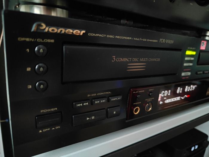 Pioneer Hi-Fi  rack for sale...
