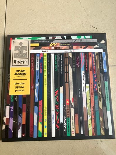 Collectible Retro Hip Hop Classics Vinyl Shaped Circular Jigsaw Puzzle