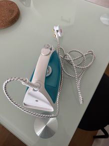 Steam Iron
