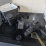 Nikon D3300 DSLR Bundle  ONLY 86 Shutter Actuations Image 2