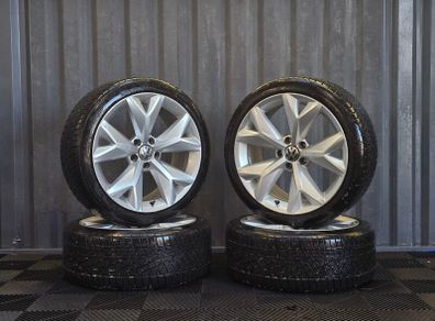 Genuine Set of 4 Volkswagen Prisma Alloy Wheels