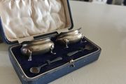 antique sauce pots