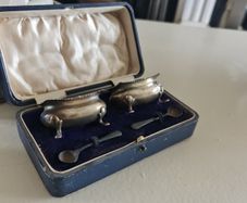 antique sauce pots
