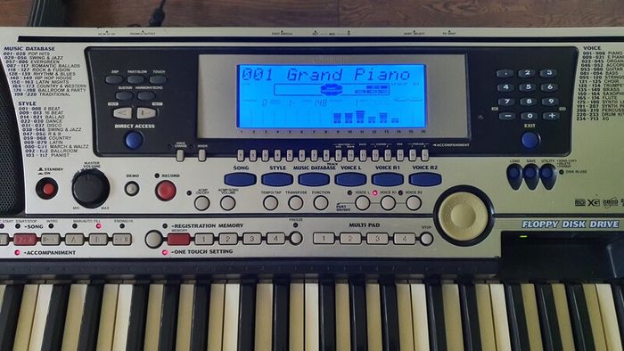 Yamaha PSR-550 Portable Keyboard Fully Working Great Condition