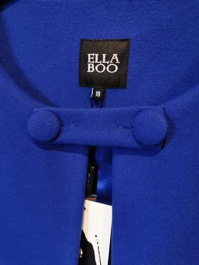BNWT - Ella Boo Twin Button Cape UK 14-18