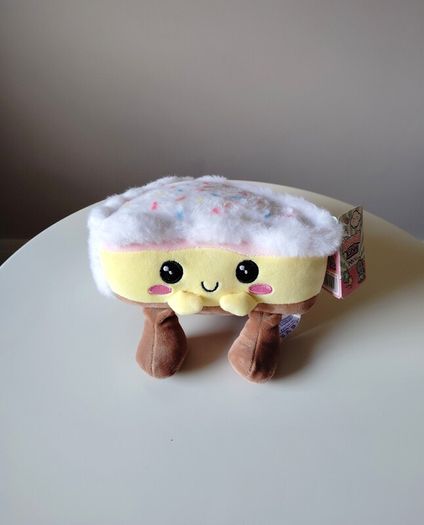 Kawaii Kuties soft toy cake 8"/20cm - New