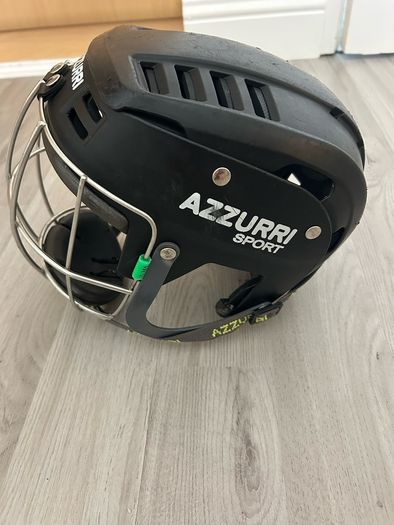 Azzurri hurling helmet- Black Small