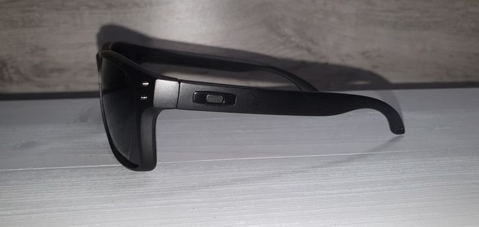 New Polarised Sunglasses ,Black matt