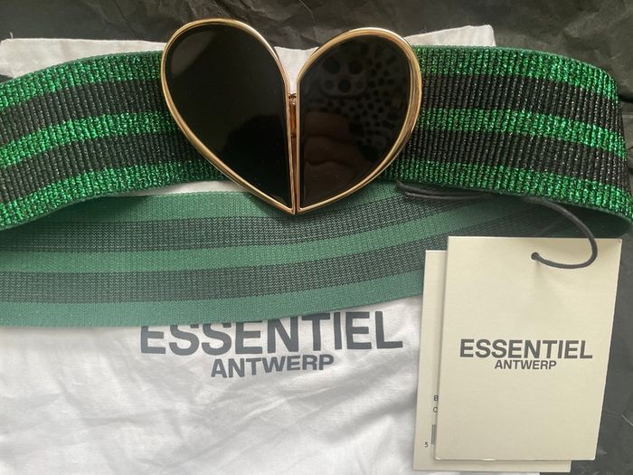 Heart Belt - Essential Antwerp