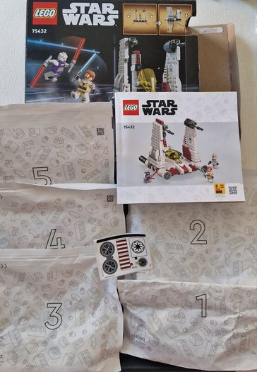 LEGO Star Wars, 75432, V-19 Torrent Starfighter Set