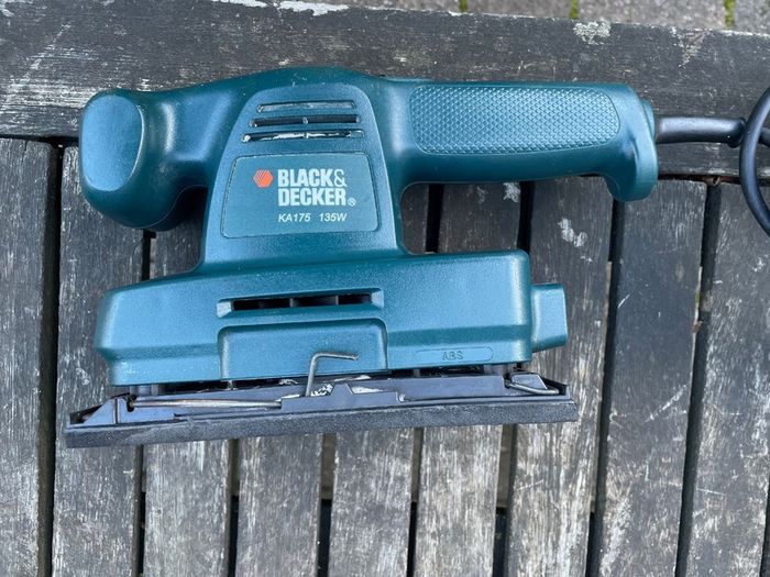 Black & Decker 135W Sander