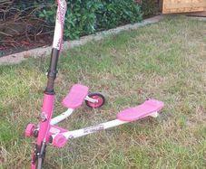 Sporter 3 Wheel Swing Scooter