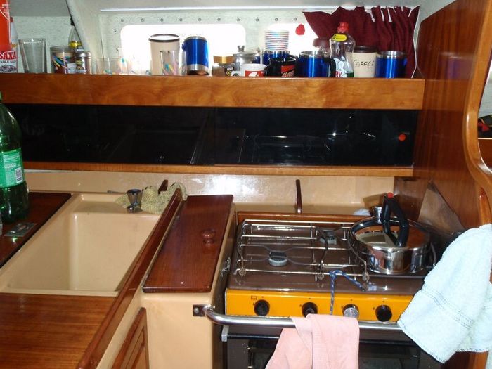 Kingscruiser 33 Yacht deposit paid.