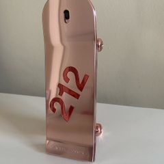 Carolina Herrera 212