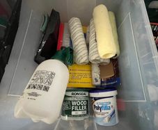 Set-Building, Fixings, Paint & Consumables Lot
