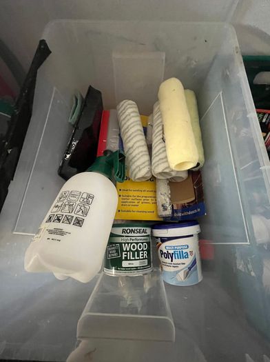 Set-Building, Fixings, Paint & Consumables Lot