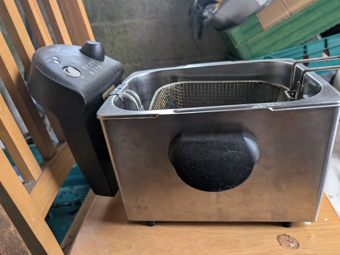 deep fat fryer