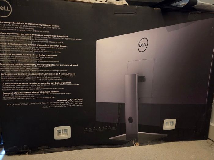 Dell UltraSharp 43" 4K USB-C Monitor (U4320Q)