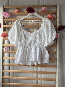 top Bnwt miss selfridge size 12 white broderire  anglaise