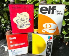 4 x Vintage 2L Oil Tins