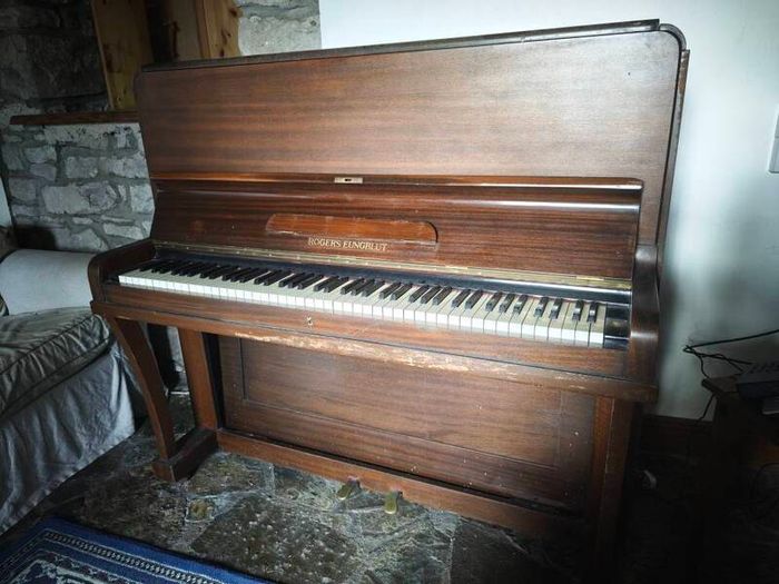 Rogers Eungblut Piano