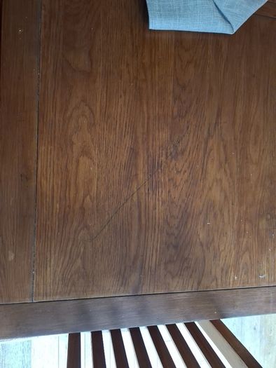 Solid Oak Extendable Dining Table + 6 Chairs (Harvey Norman)