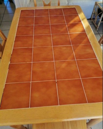 Vintage style dining table - no chairs