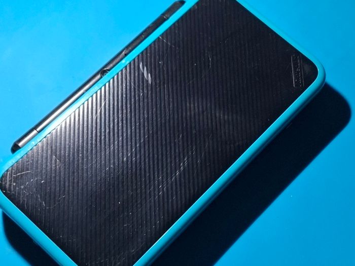 New 2DS XL - Black & Turquoise (Modded)
