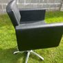 Styling/barber chair Image 3