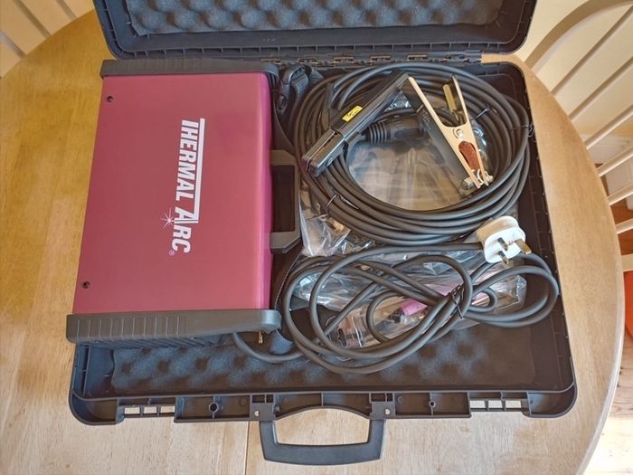 NEW Welder
